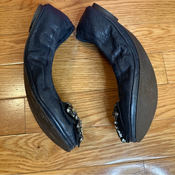 Tory Burch Eddie Navy Leather Ballet Flats with Rhinestone Bow — Size 6.5 - Picture 4 of 7